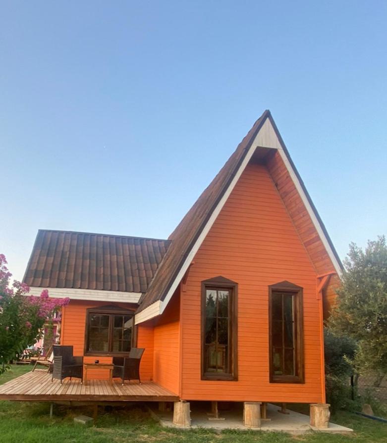 Seyyah Cafe Bungalows Aliaga Ngoại thất bức ảnh
